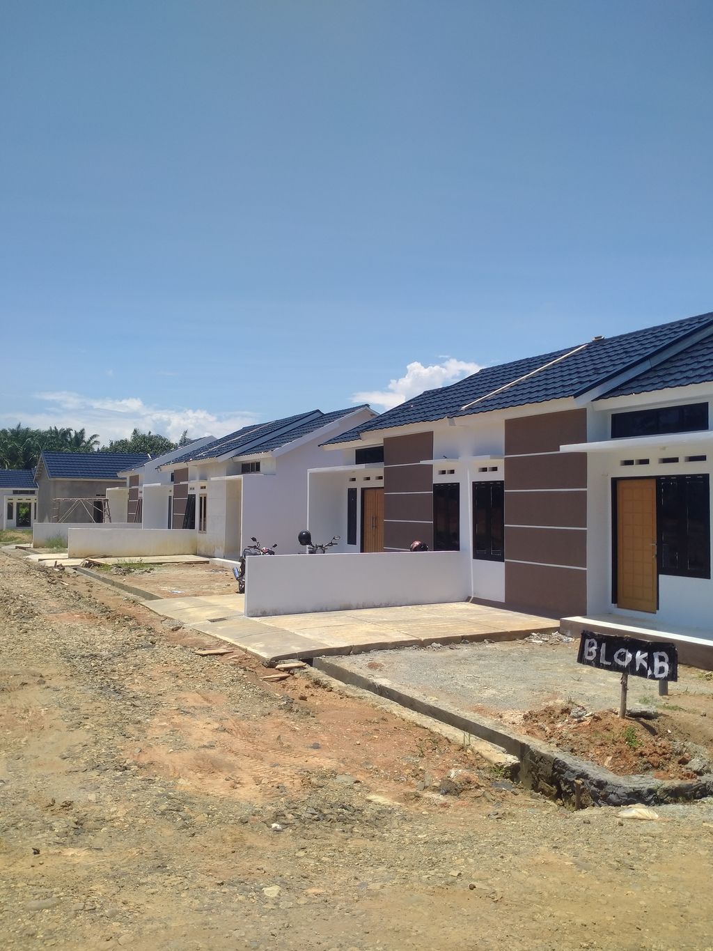 foto posisi tengah perumahan PERMATA SEJAHTERA