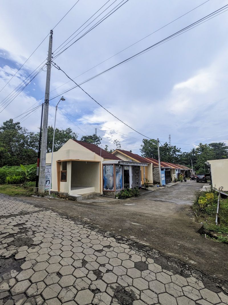 foto gerbang perumahan Fine Living @ Gajah Mungkur Residences