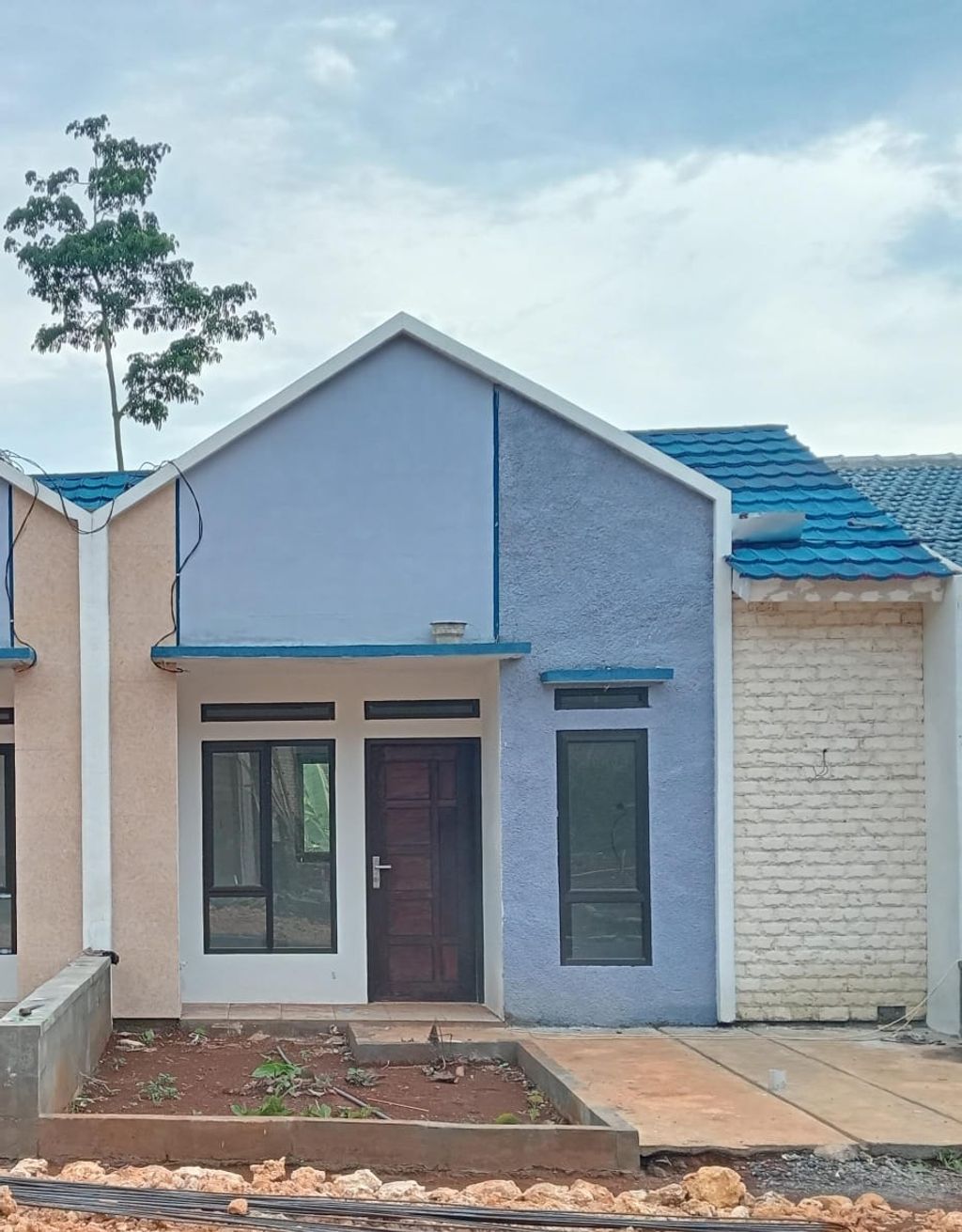 foto tampak rumah tipe 30/66 perumahan Krapyak Regency