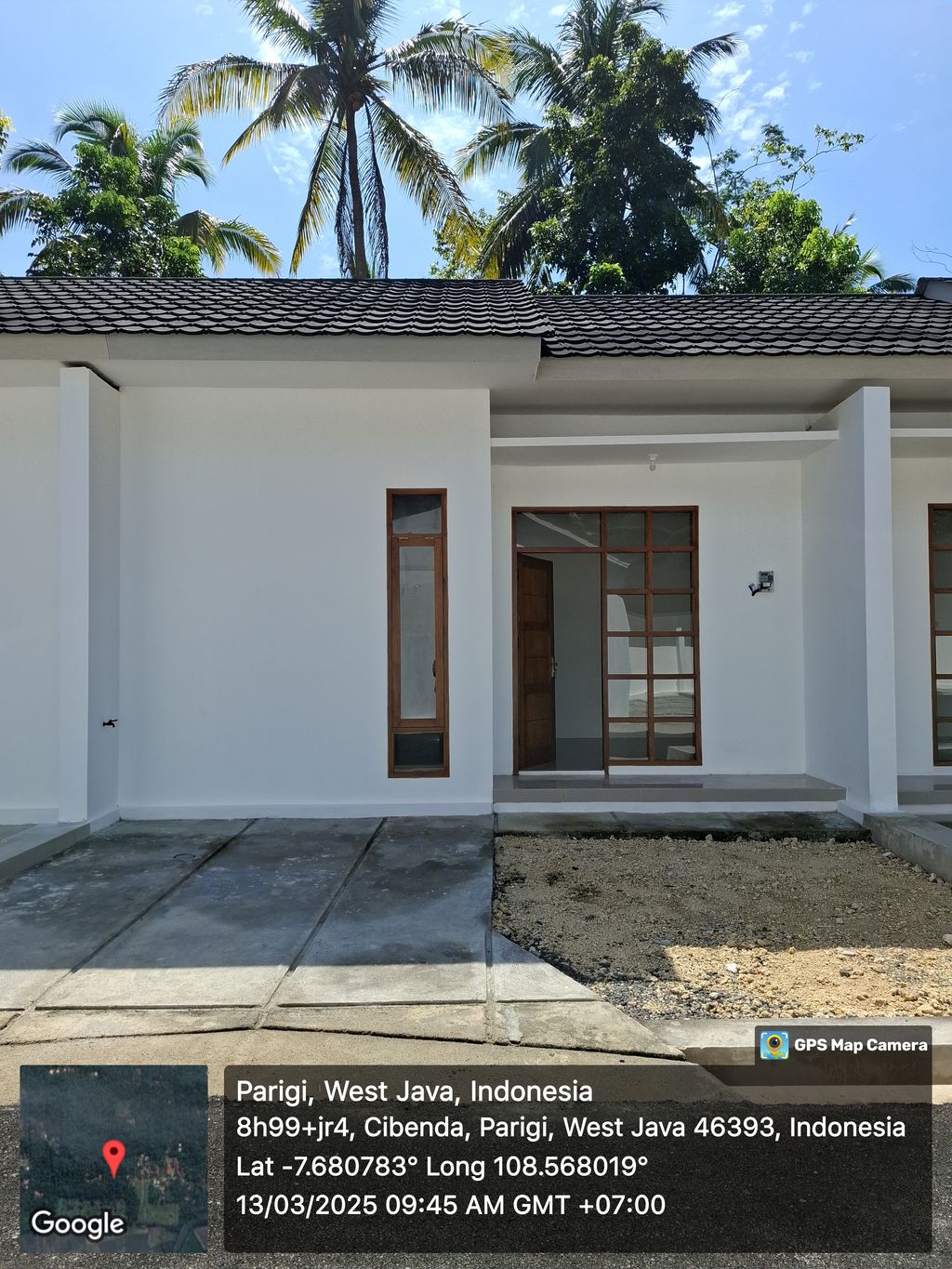 foto tampak rumah tipe 36/66 perumahan ARTHA PALACE SUCEN