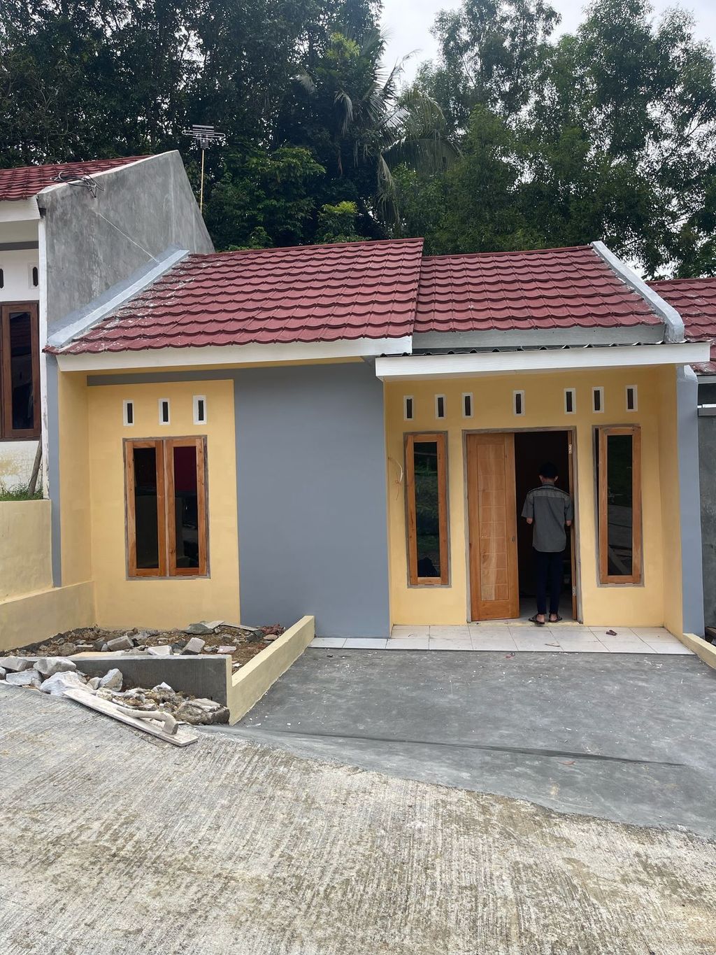foto tampak rumah tipe BLOK D7 36/66 perumahan GUNUNG BATUR RESIDENCE