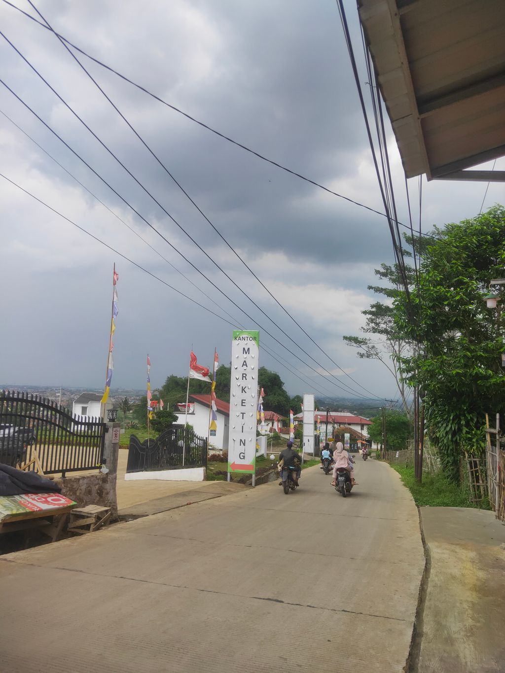 foto gerbang perumahan WANDRI MAJALAYA ASRI