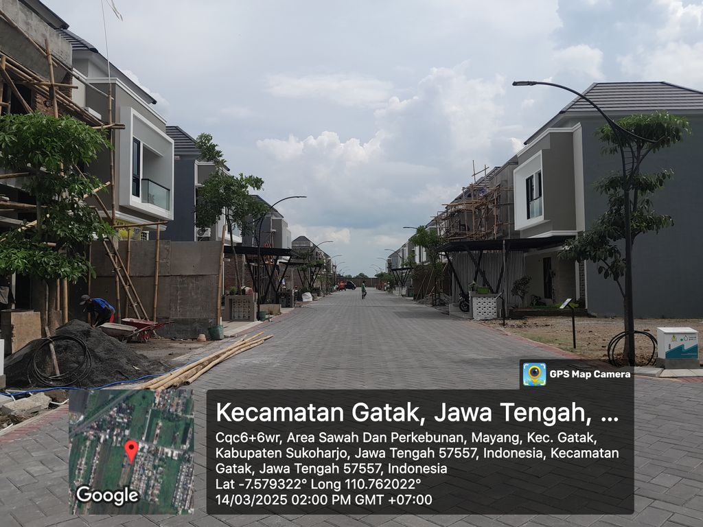 foto posisi tengah perumahan OASIS MANGESTI RAYA PARK VIEW III