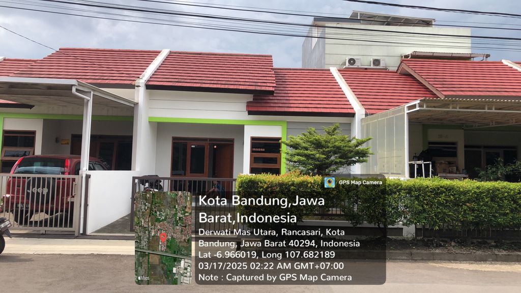 foto tampak rumah tipe 53/145 perumahan DERWATI MAS