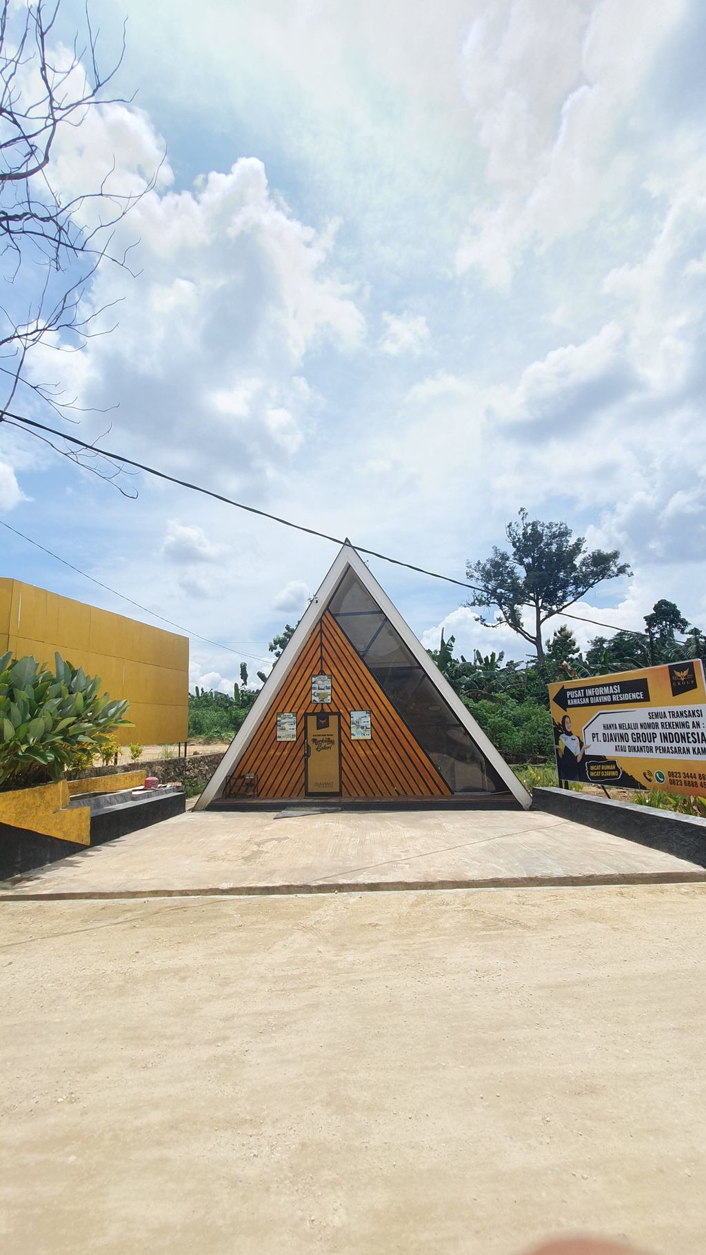 foto posisi tengah perumahan DJAVINO RESIDENCE V TAHAP 2
