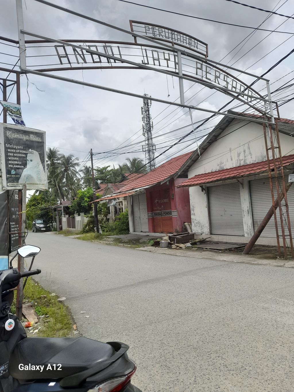 foto gerbang perumahan Komplek Andai Jaya Persada Blok M