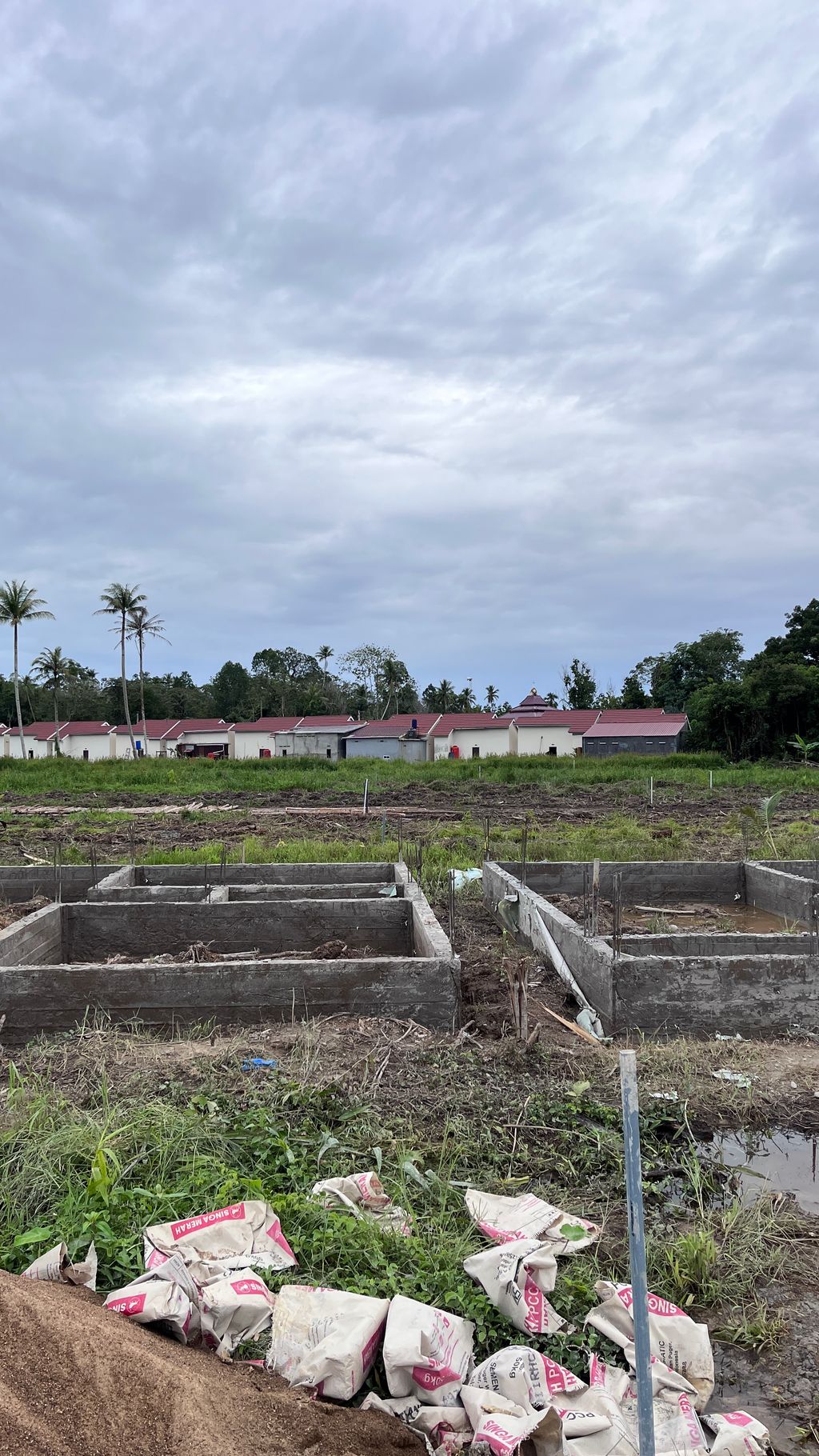 foto posisi tengah perumahan Pal Mass Garden 2
