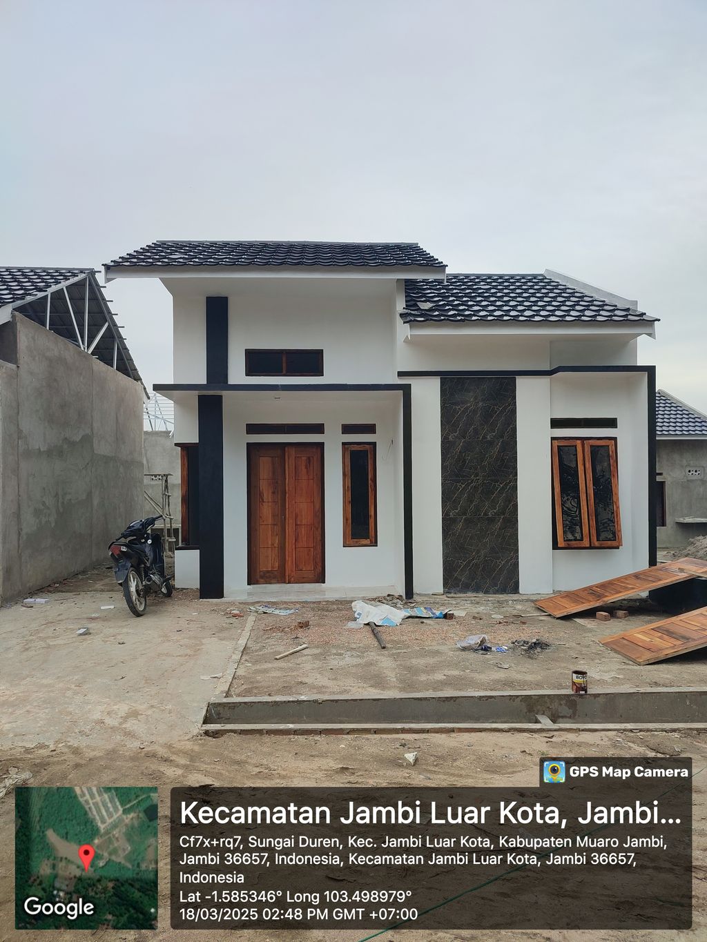 foto contoh rumah perumahan Fazs Ca Land