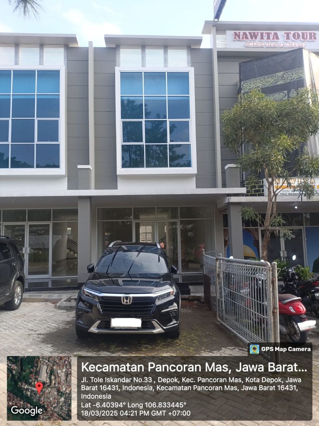foto tampak rumah tipe Rumah Toko (RUKO) perumahan Victoria Hills