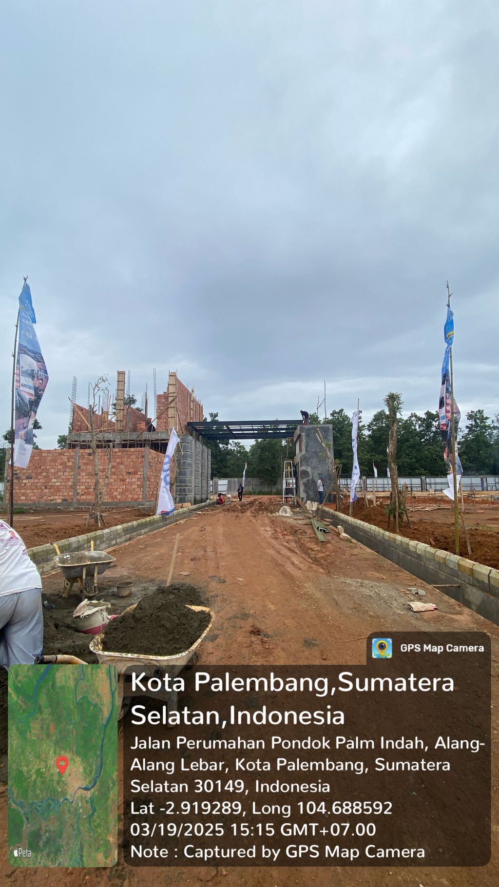foto posisi tengah perumahan THE AMMAIA HILLS