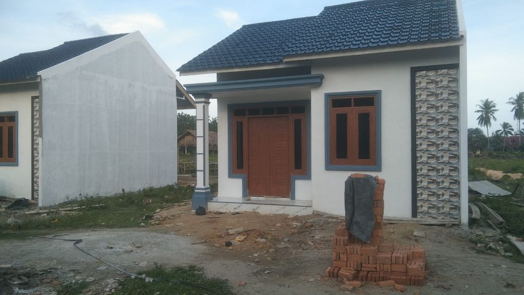 foto tampak rumah tipe 36/128 perumahan TUALANG CUT RESIDENCE