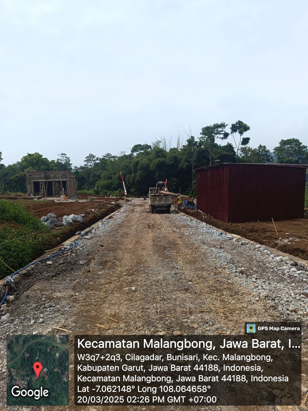 foto posisi tengah perumahan PERUMAHAN AKA LEWO 2