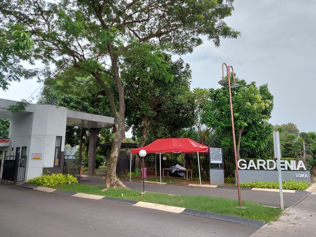 foto gerbang perumahan I GARDENIA