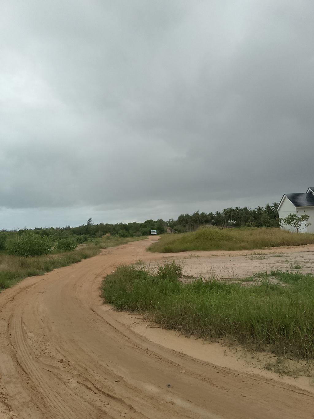 foto gerbang perumahan PERUMAHAN APPLE RESIDENCE 3 TAHAP 1