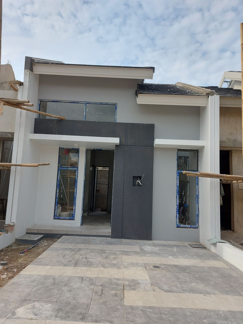 foto contoh rumah perumahan I GARDENIA