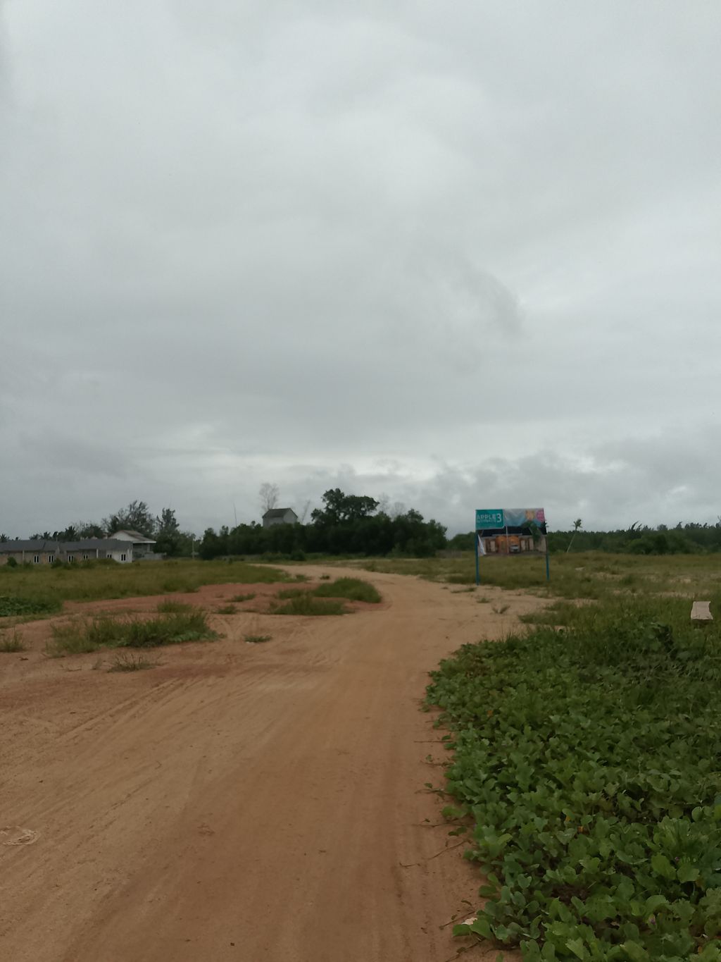 foto gerbang perumahan PERUMAHAN APPLE RESIDENCE 3 TAHAP 2