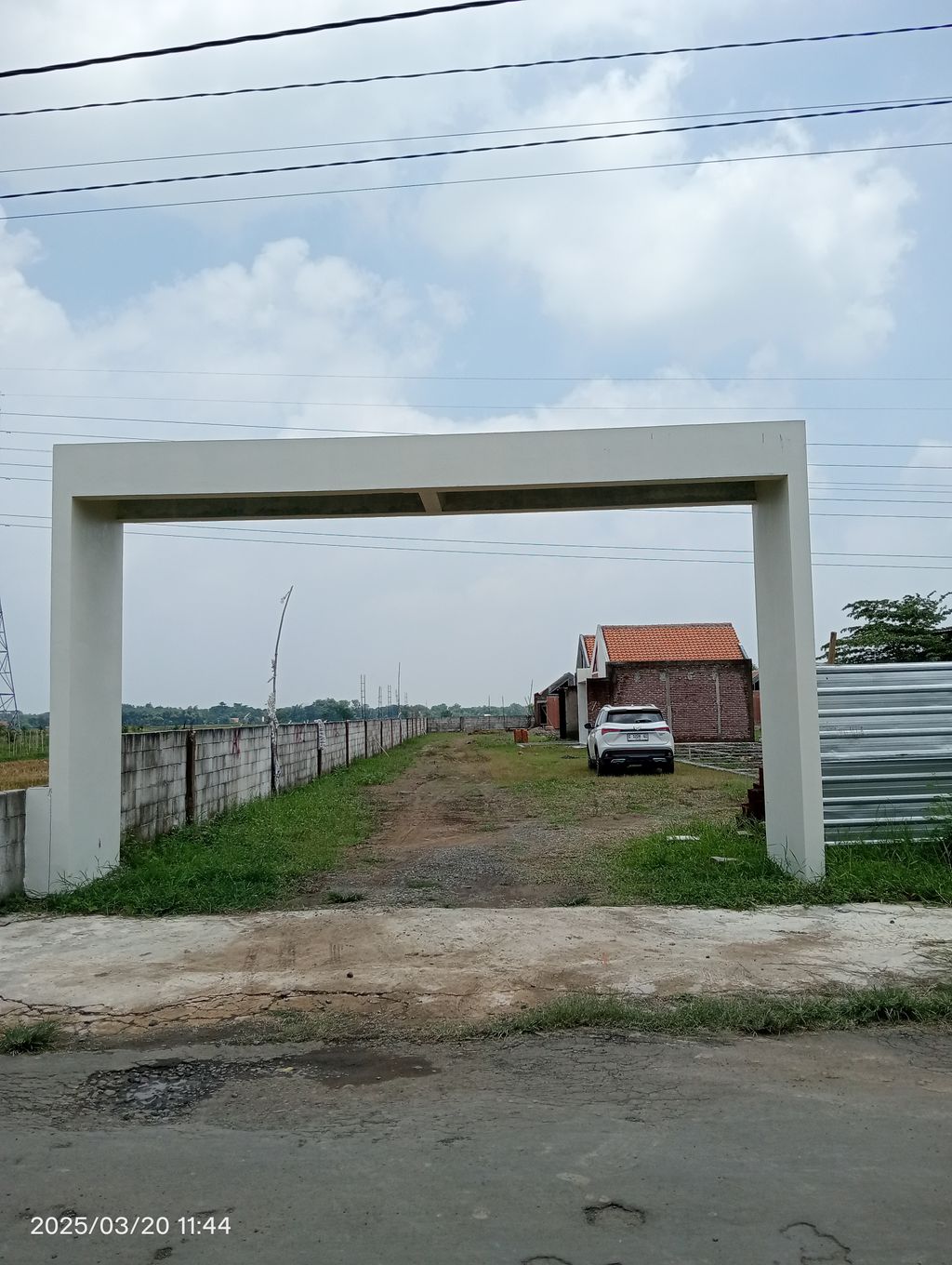 foto gerbang perumahan Green livirima kalisoka