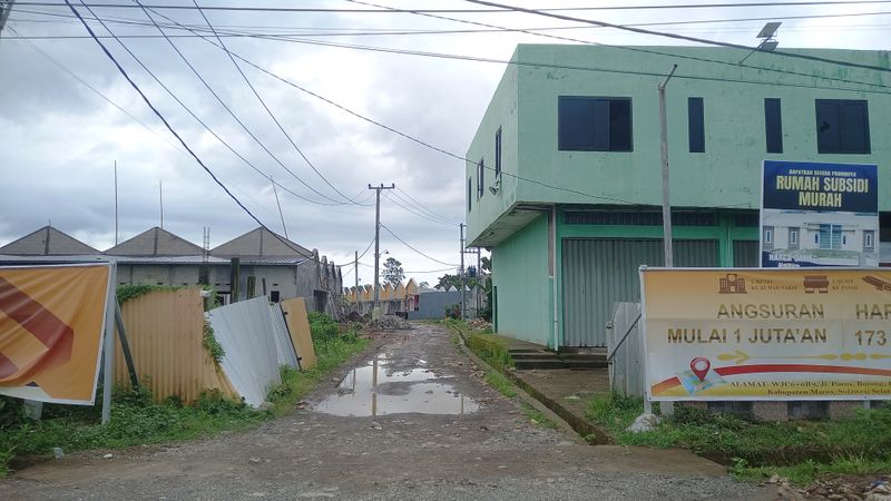 foto gerbang perumahan BUKITDAMAI INDAH MAROS