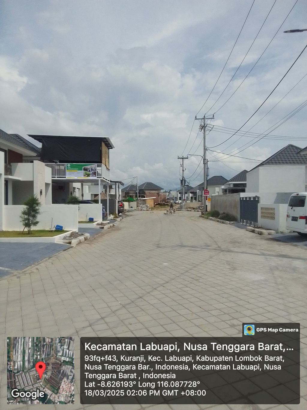foto posisi tengah perumahan PERUMAHAN PARAMADIVA 2