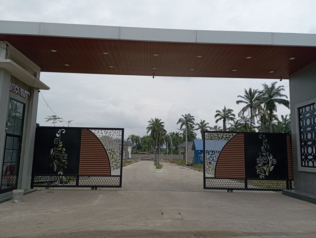 foto gerbang perumahan HARMONI REGENCY