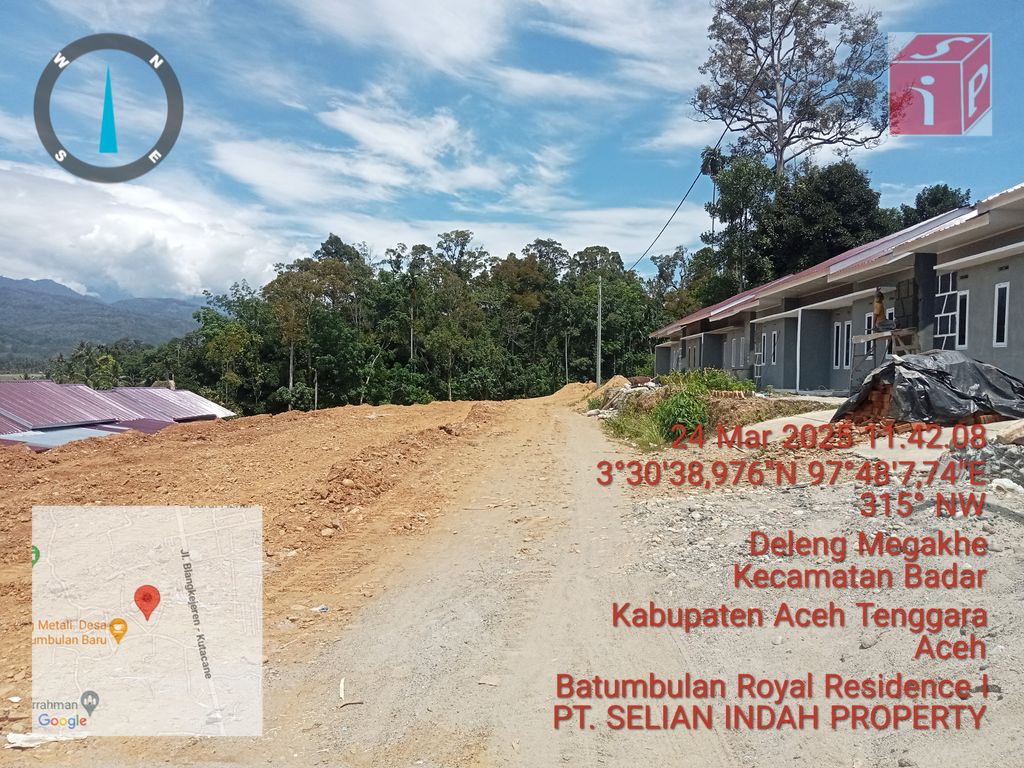 foto gerbang perumahan BATUMBULAN ROYAL RESIDENCE I