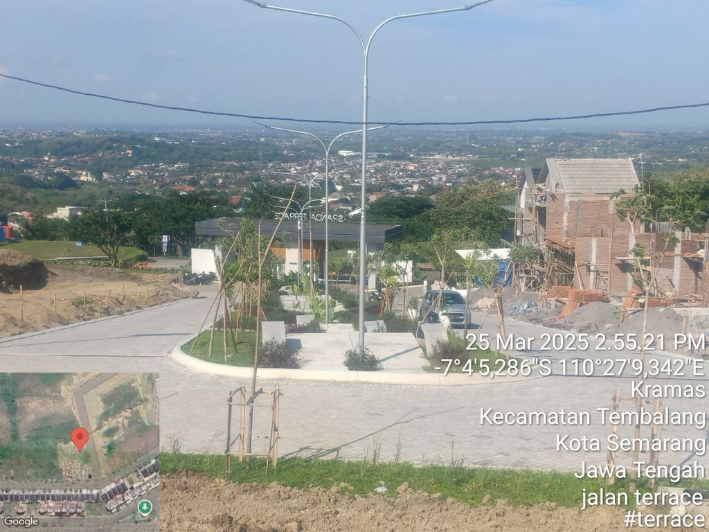 foto posisi tengah perumahan SIRANDA TERRACE