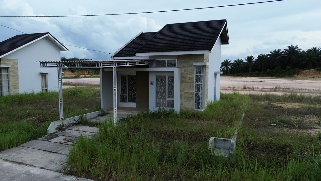foto contoh rumah perumahan CitraRaya City Cluster Citra Lavender