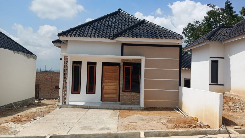 foto tampak rumah tipe 36 perumahan TERUSAN RESIDENCE