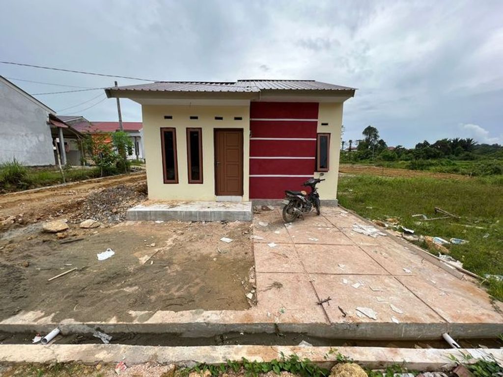 foto tampak rumah tipe Ruruhi perumahan Baruga Griya Asri