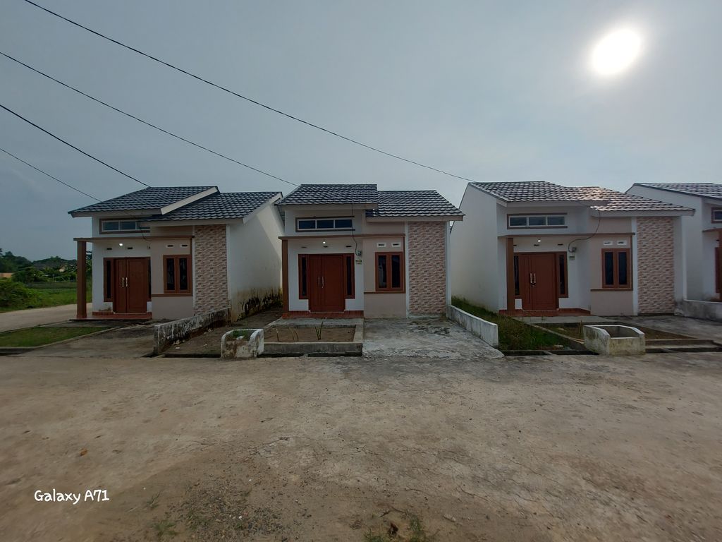 foto posisi tengah perumahan Queen Athalla Residence 1D