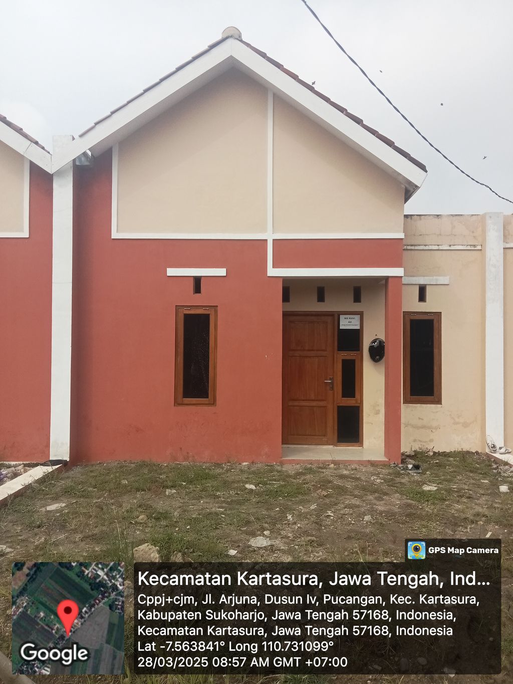 foto contoh rumah perumahan Perumahan graha Permata pucangan