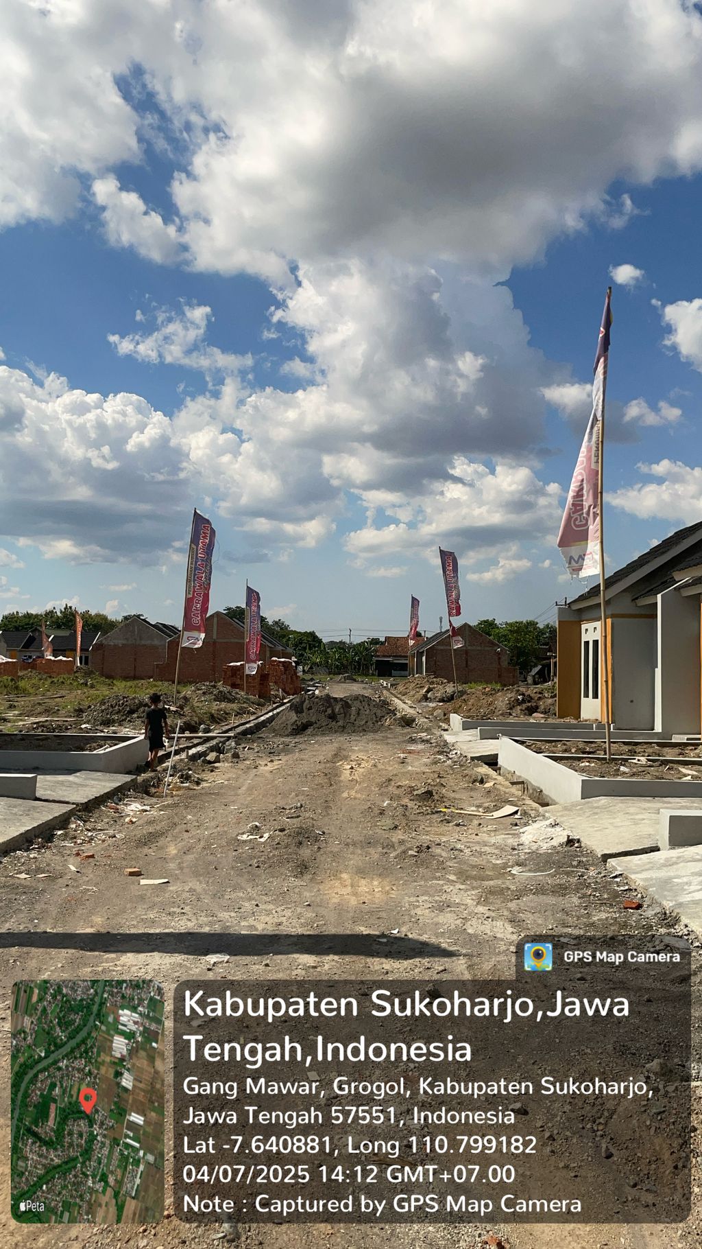 foto gerbang perumahan CAKRAWALA UTAMA RESIDENCE 10