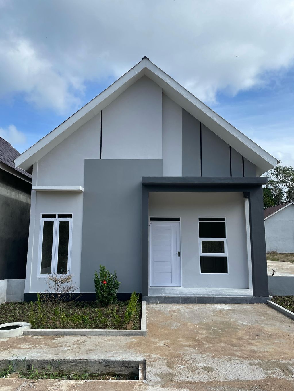 foto tampak rumah tipe 36 perumahan BARUNIA RESIDENCE 3 BLOK FG