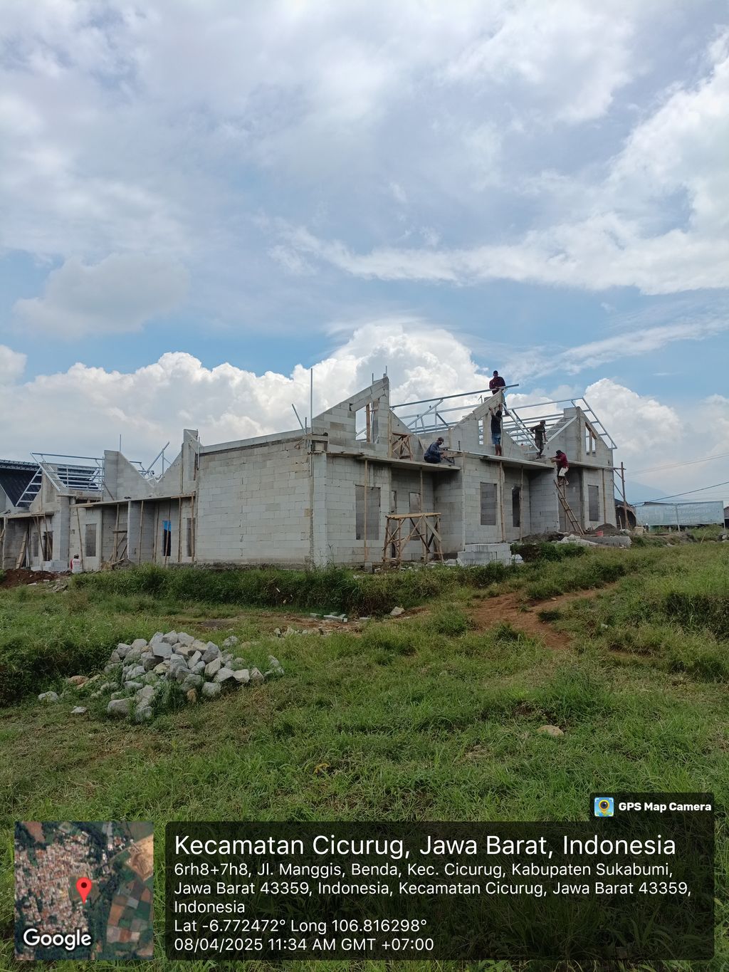 foto posisi tengah perumahan Mountain N City View