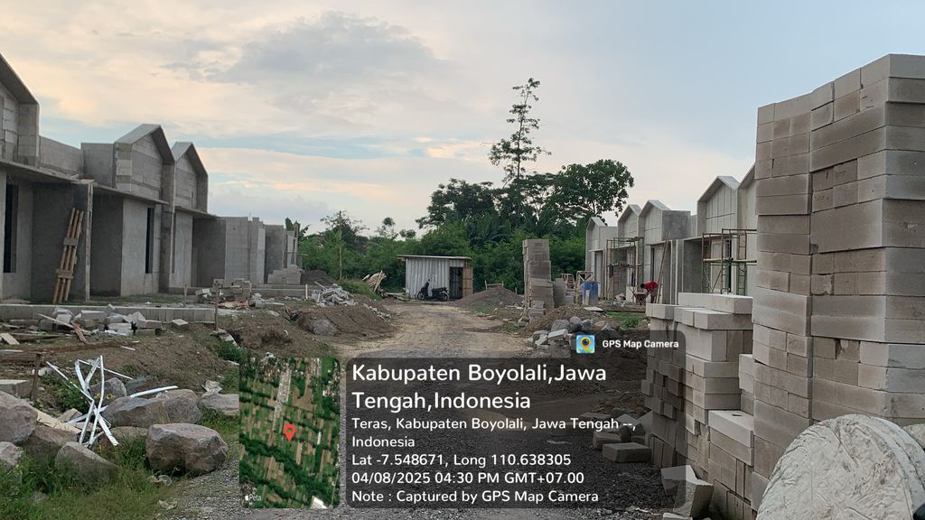 foto posisi tengah perumahan GRAHA FEA 3