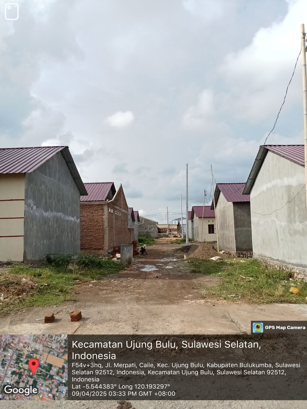 foto gerbang perumahan TIARA RESIDENCE 9