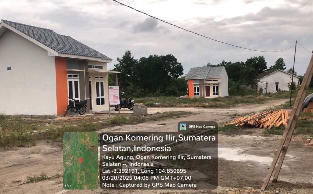 foto gerbang perumahan Perumahan Villa Adeadella 1