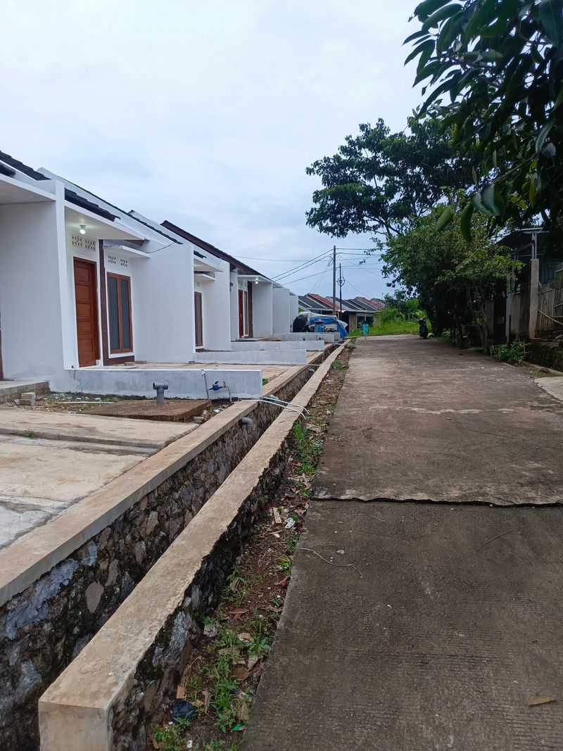 foto posisi tengah perumahan Bukit Sukamulya Regency