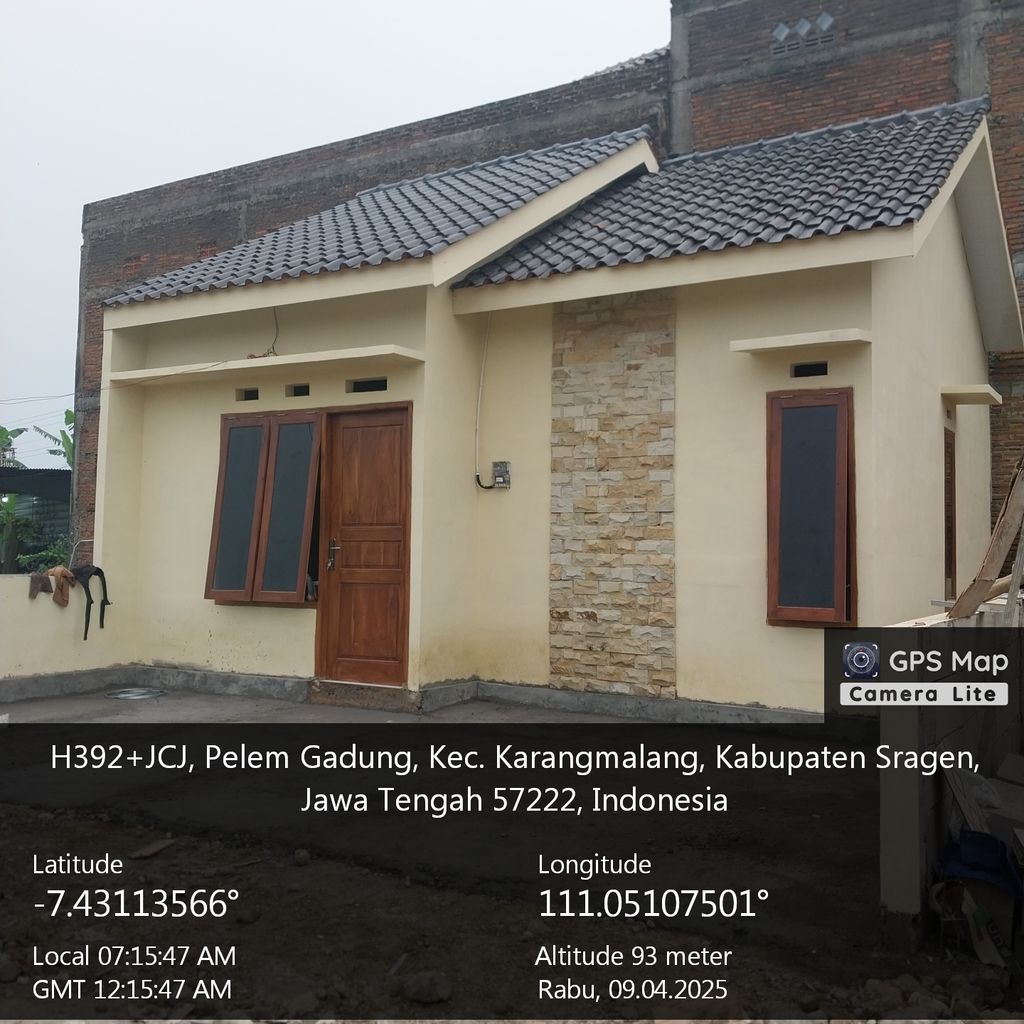 foto contoh rumah perumahan Griya Mekarsari Indah