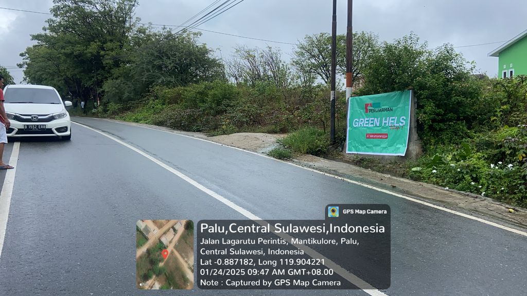foto gerbang perumahan GREEN HILLS POBOYA