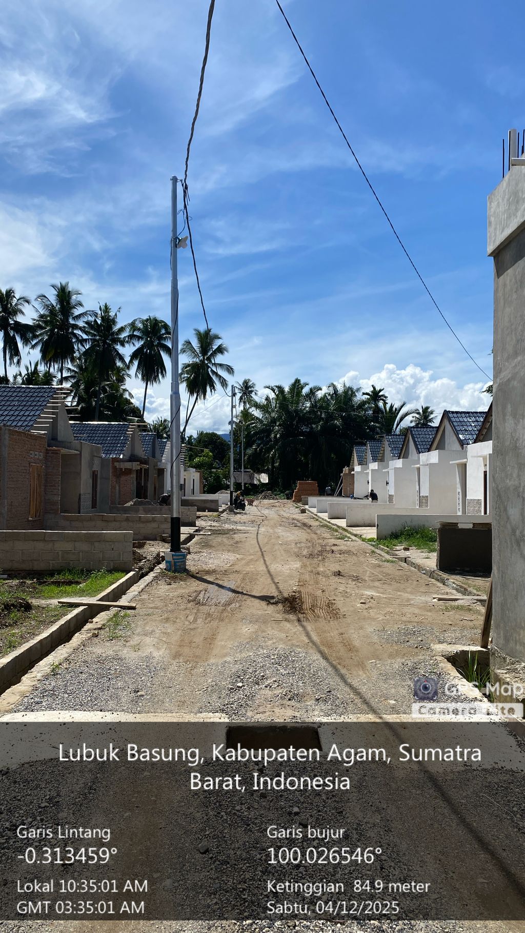 foto gerbang perumahan Villa Amira Tahap IV