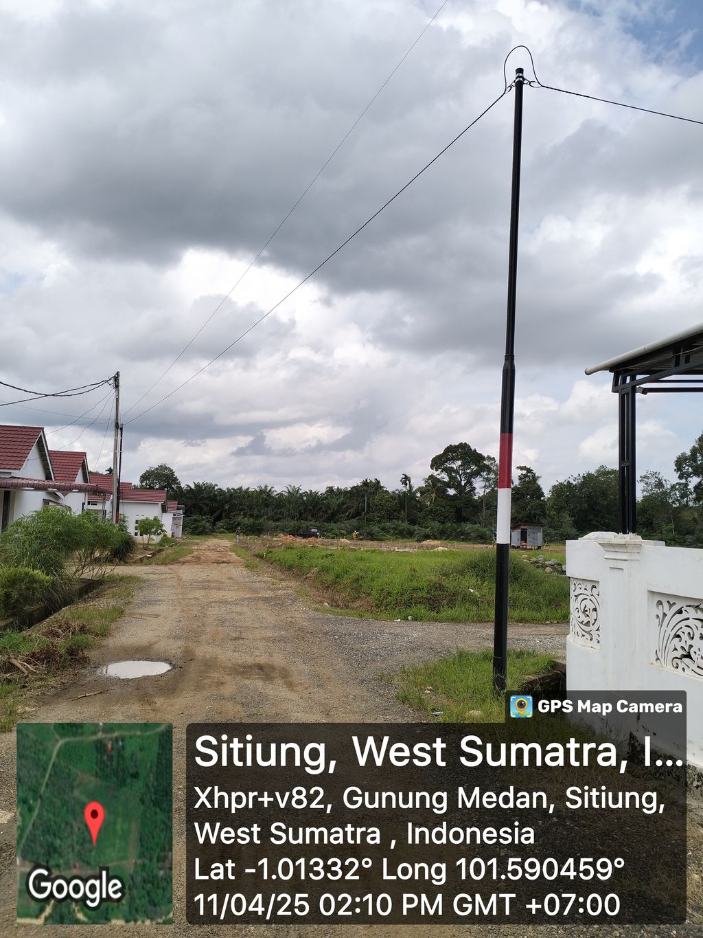 foto gerbang perumahan Perumahan Mutiara Garden 3