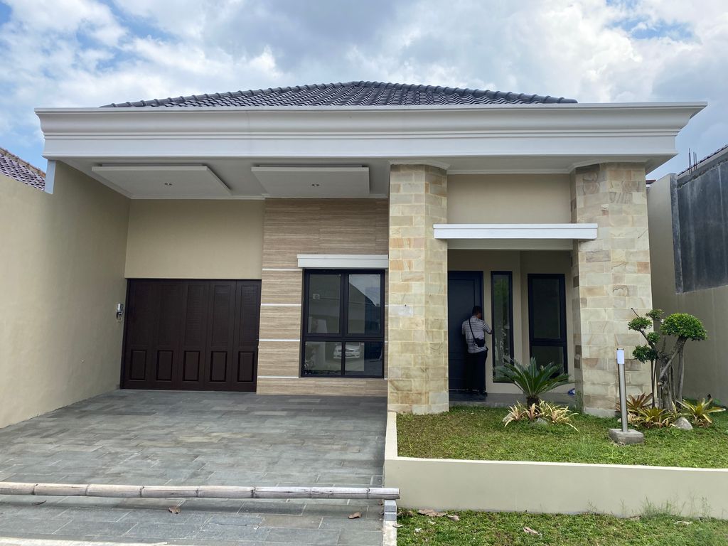 foto contoh rumah perumahan WEST POINT GRAHA TIMUR