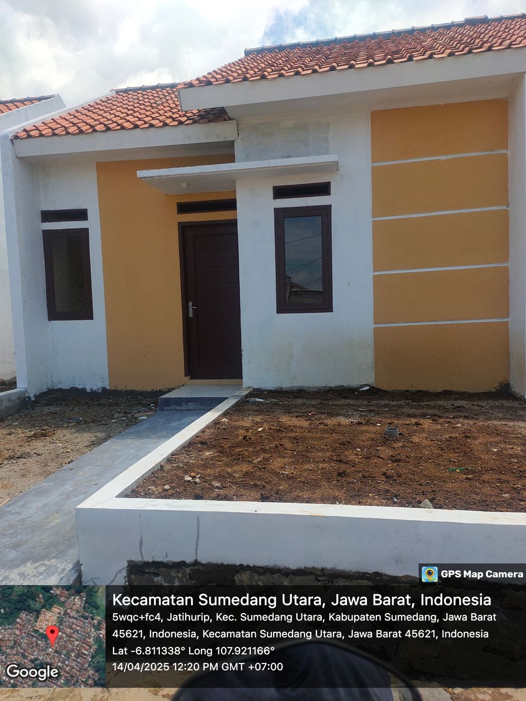 foto contoh rumah perumahan JATIHURIP PERMASIH 2