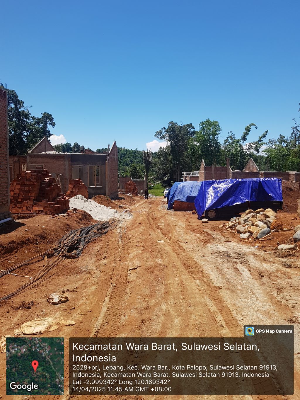 foto posisi tengah perumahan SANAGI RESIDENCE PALOPO