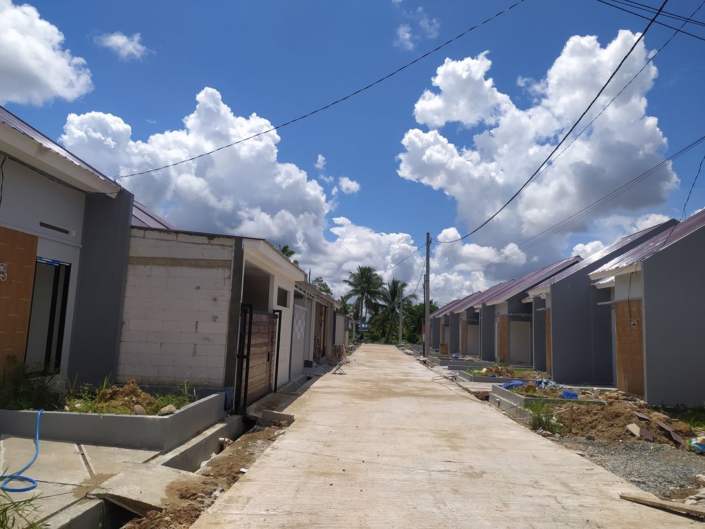 foto posisi tengah perumahan PALARAN INDAH KEMILAU 2 TAHAP 2
