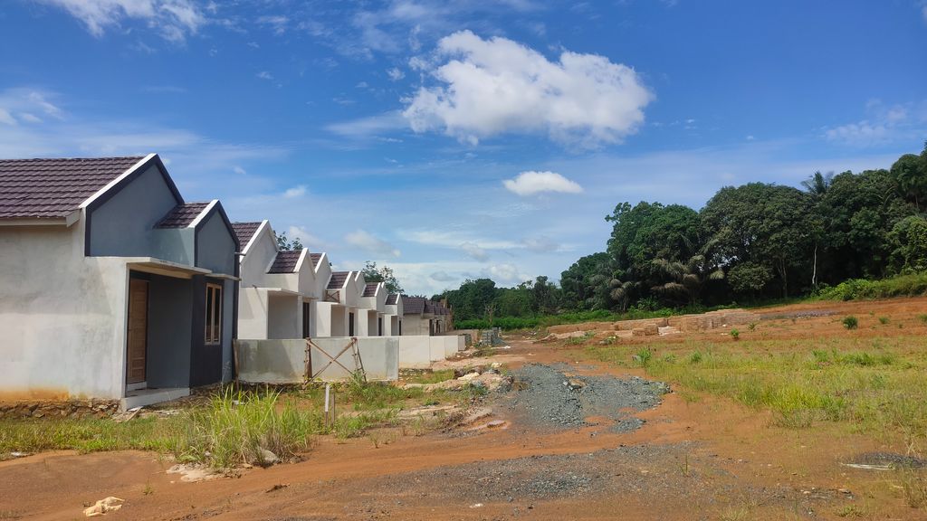 foto posisi tengah perumahan Cahaya Residence