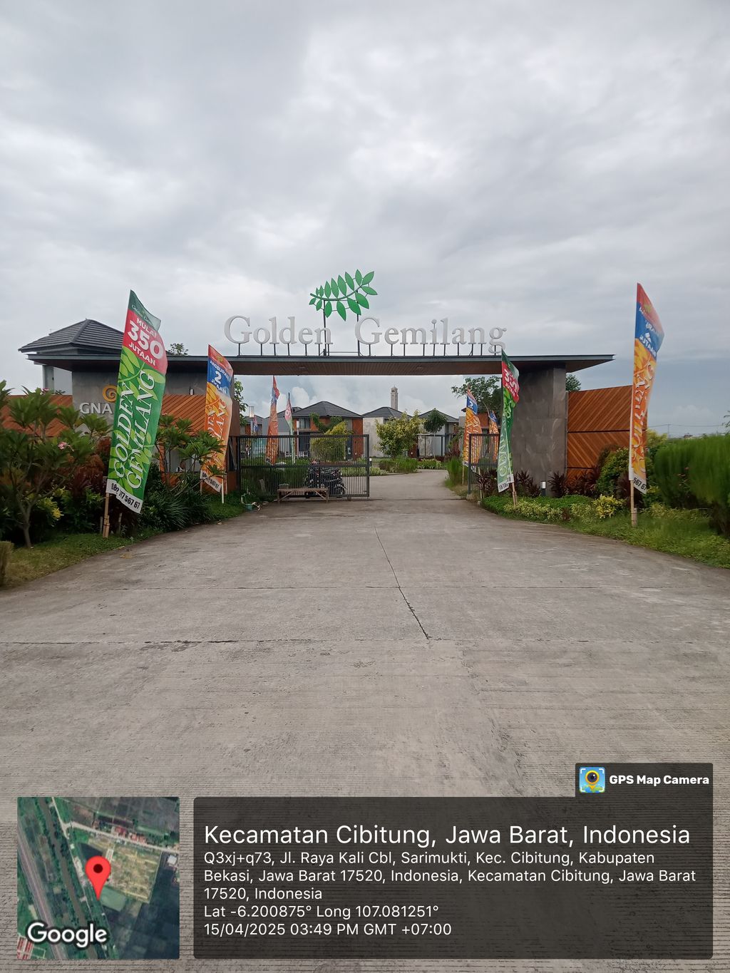 foto gerbang perumahan GOLDEN GEMILANG