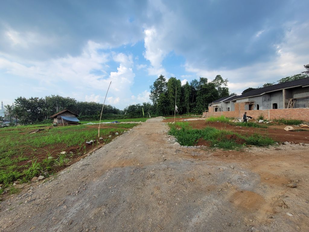 foto gerbang perumahan GRAHA DAFISTA INDAH 1