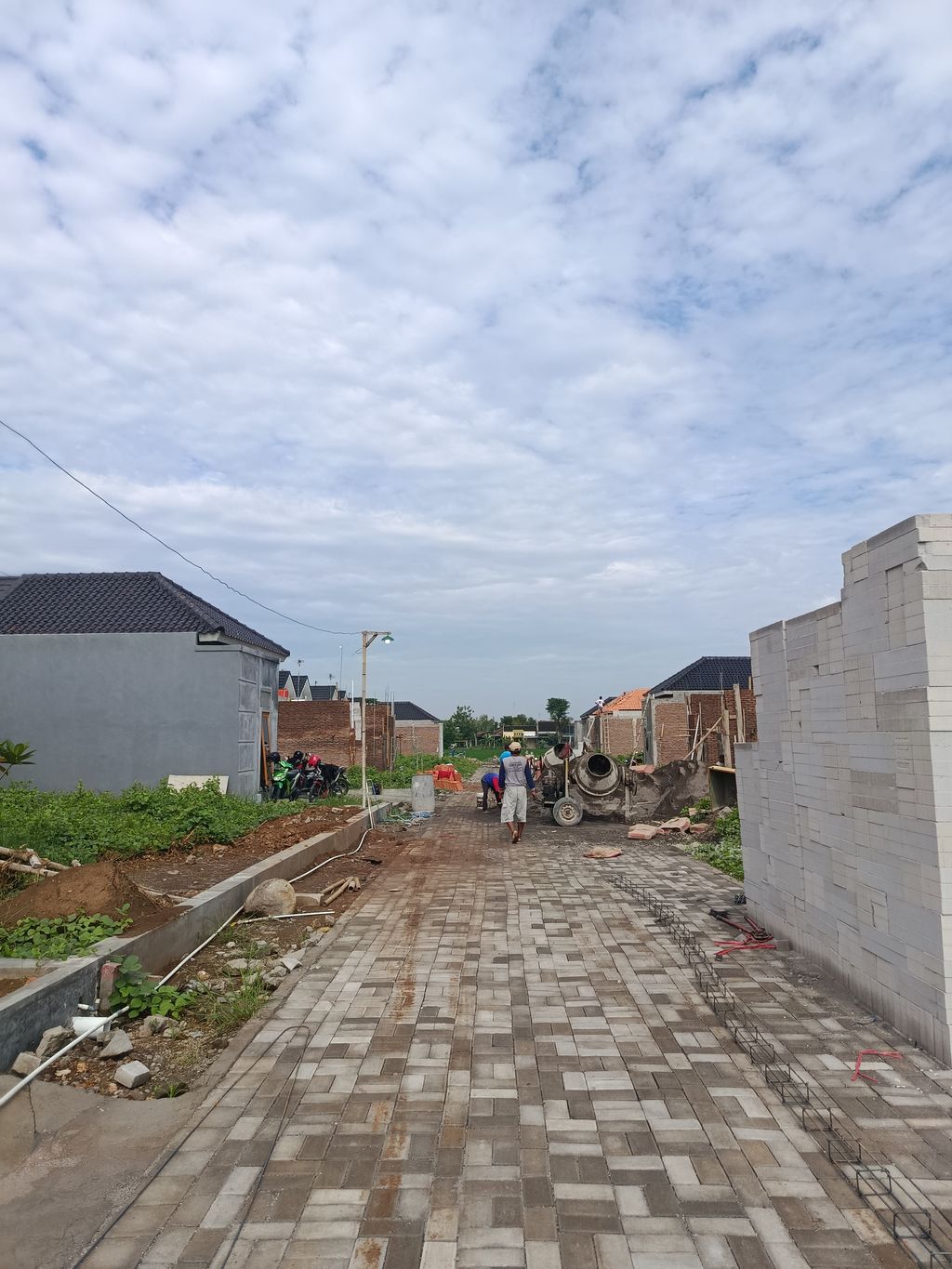 foto posisi tengah perumahan Abi Tanjung Reseidence